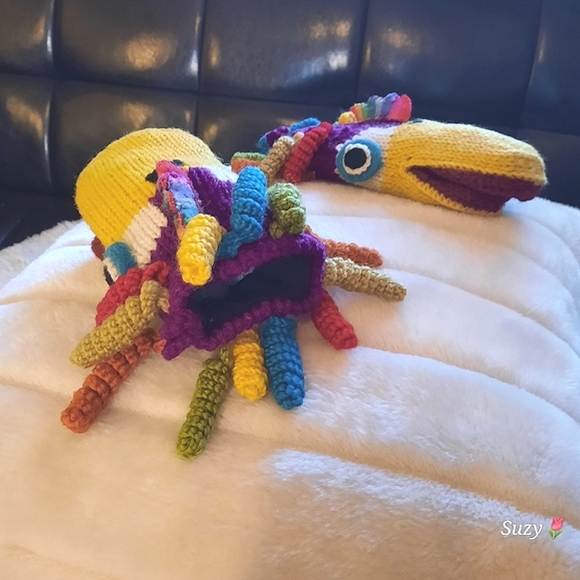 PUPPET MITS 100% Wool Knit, Nepal, Adult Size - Picture 2 of 5